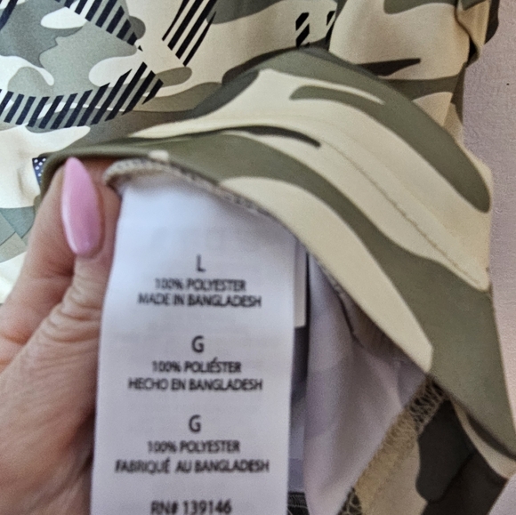 Striker Camouflage Polyester Men's T-Shirt Size Large NWOT - Picture 5 of 8